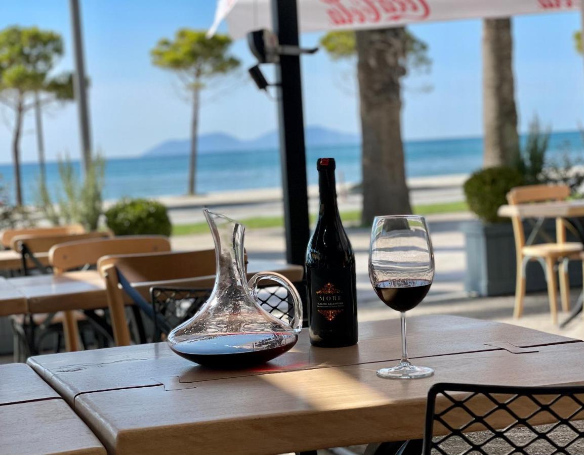 Elmar Hotel Vlora Kültér fotó