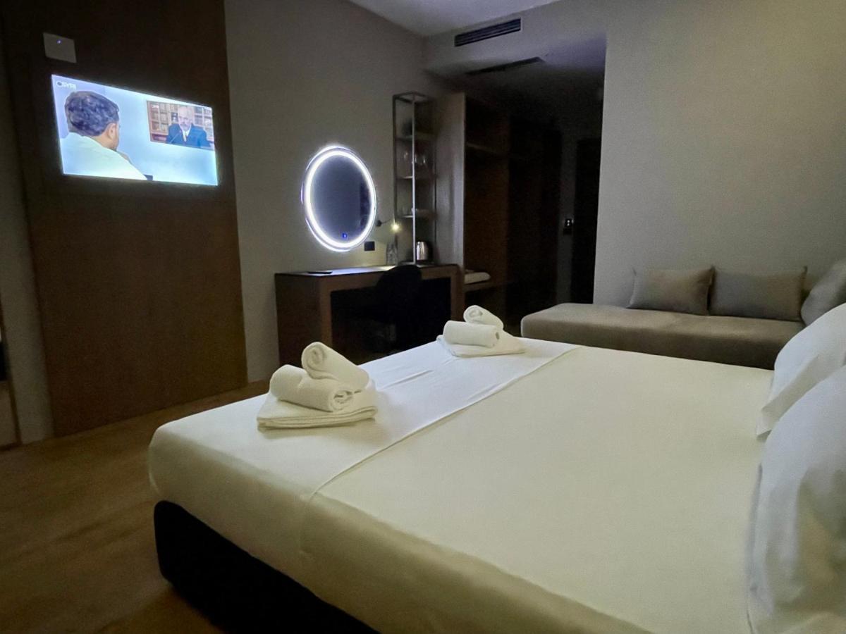 Elmar Hotel Vlora Kültér fotó