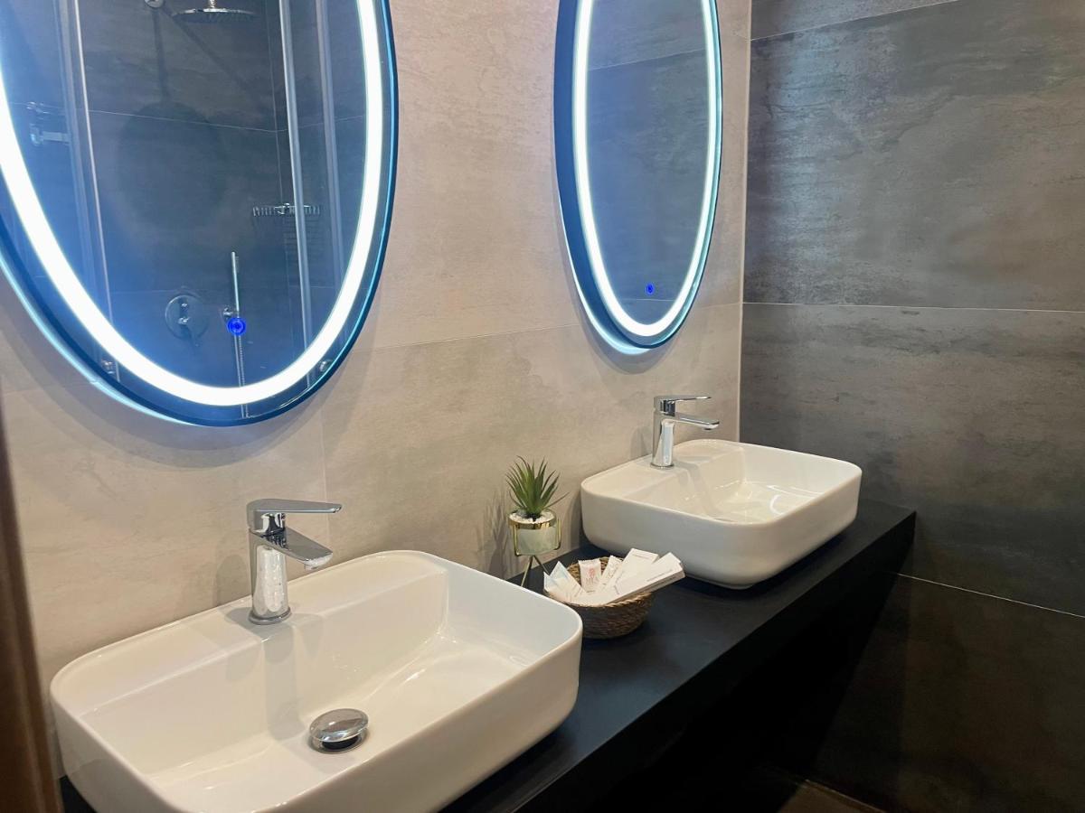 Elmar Hotel Vlora Kültér fotó