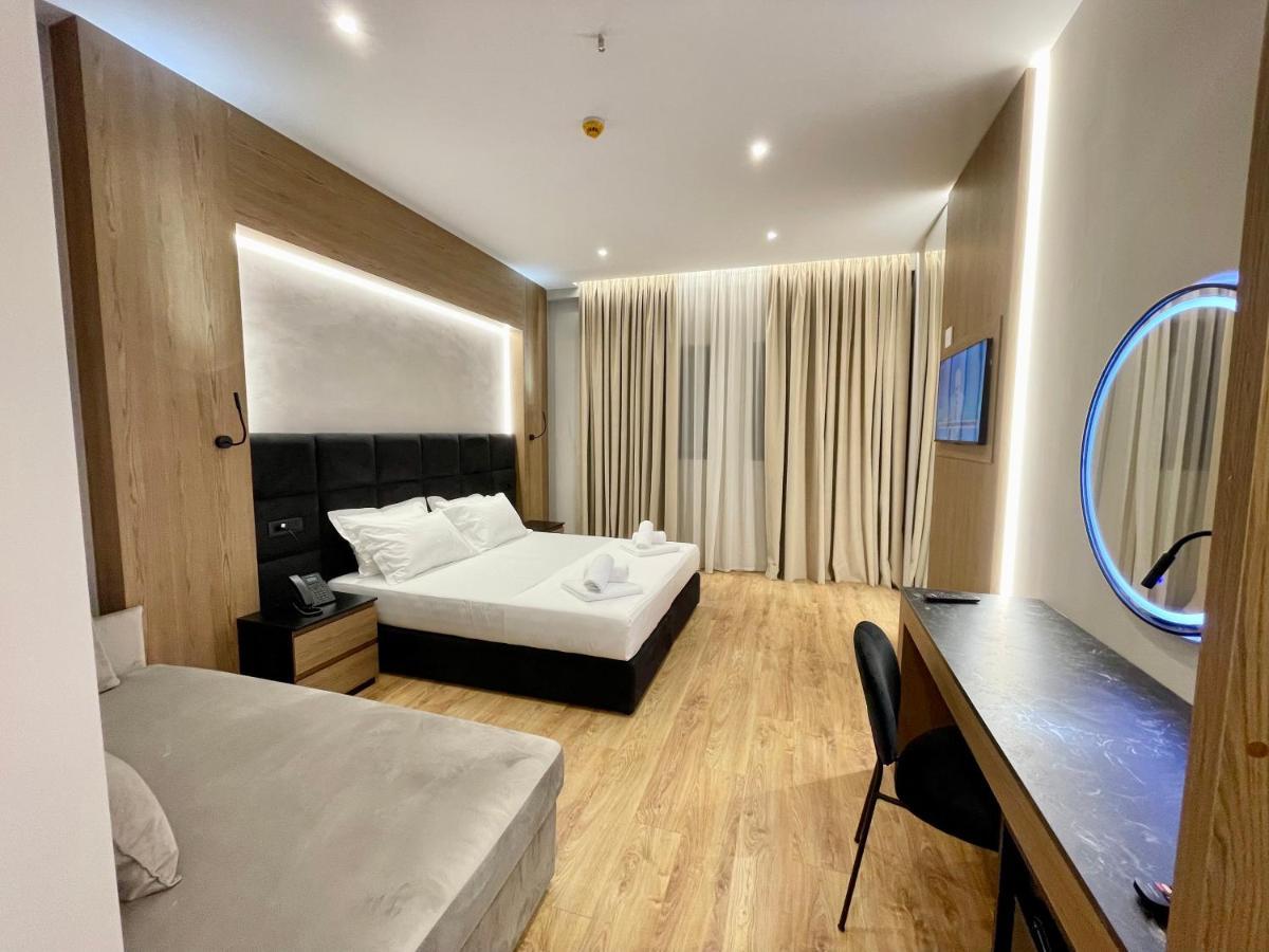 Elmar Hotel Vlora Kültér fotó