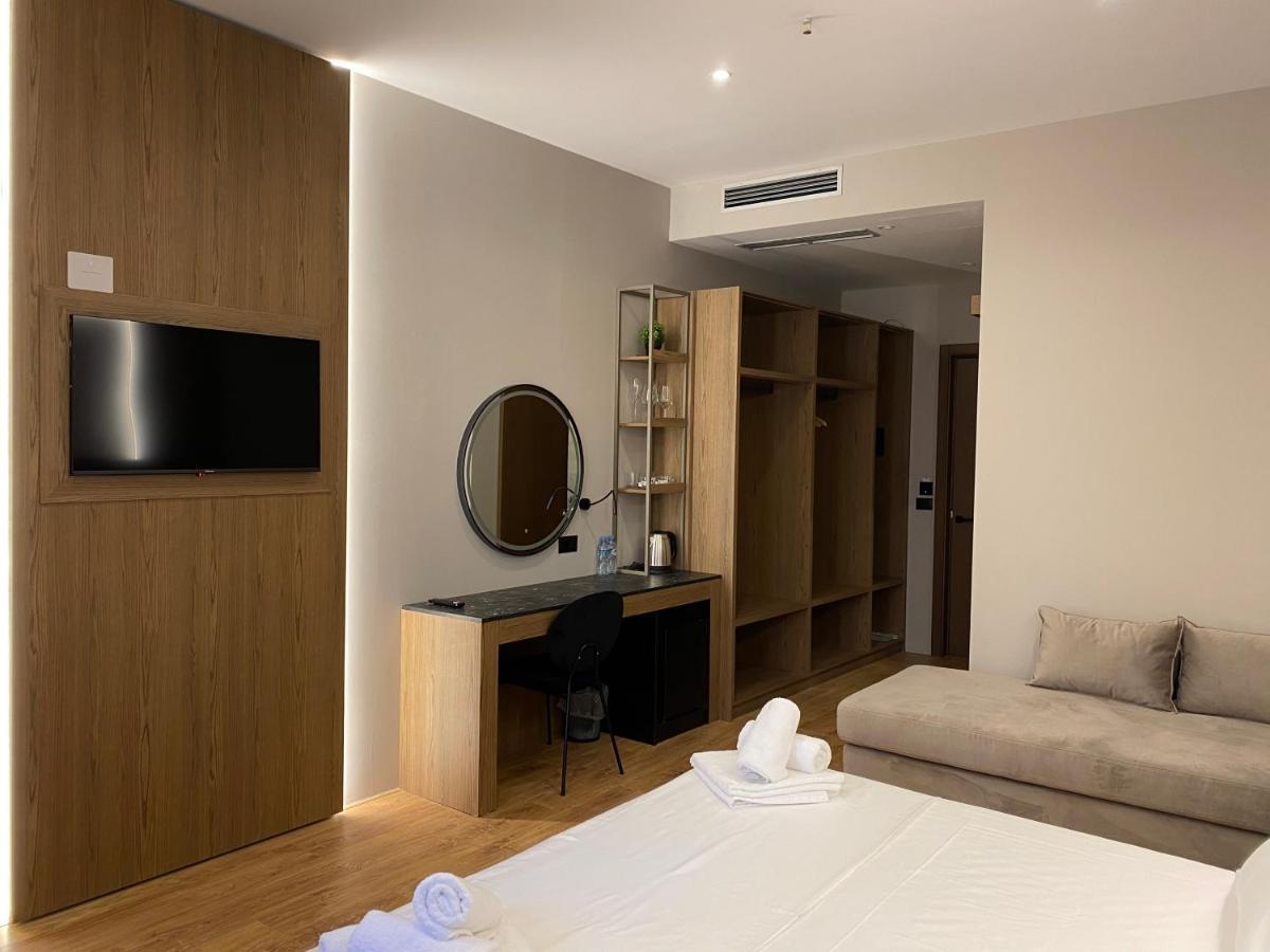 Elmar Hotel Vlora Kültér fotó